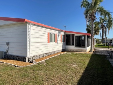 This delightful mobile home in Seabreeze Estates offers not only - photo 5