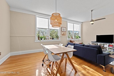 Welcome to effortless living in the heart of Historic Riverside! - photo 8