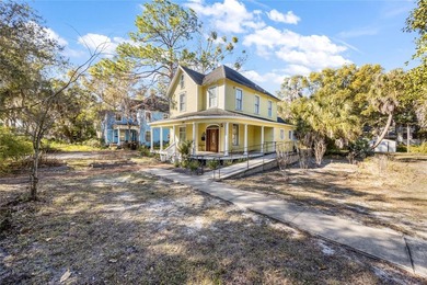Under contract-accepting backup offers. This elegant, fully - photo 4