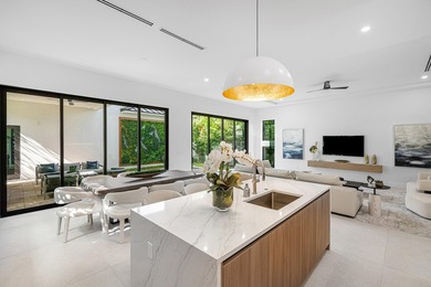 Exquisite new contemporary estate by Marc Julien in East Delray - photo 4