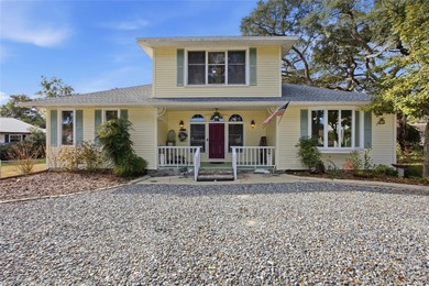 Smith Lake Home For Sale in Belleview Florida