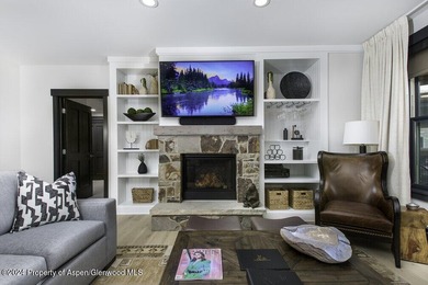 The Residences at Snowmass Club offer more than the comforts of - photo 11