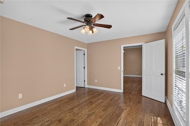 Nestled in the mountains of Walhalla, 135 Crowes Drive offers a - photo 18