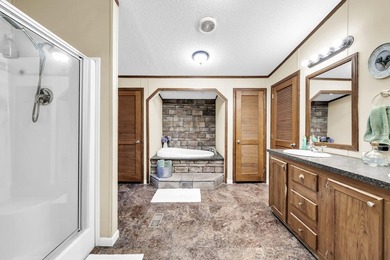 Welcome to 1422 Cat Mar Rd in Niceville -- a spacious and - photo 21