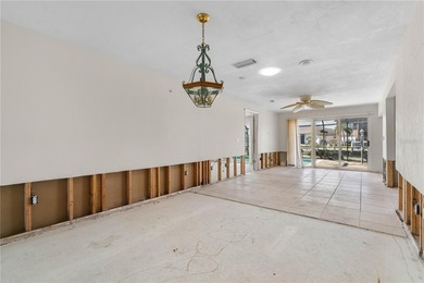 WATERFRONT HOME W/NEW ROOF ON OVERSIZED TIP LOT & EXTREMELY - photo 22