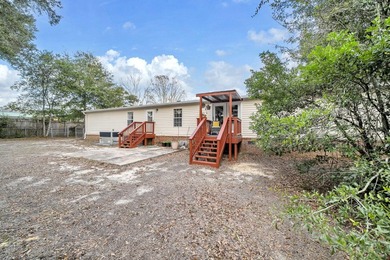 Welcome to 1422 Cat Mar Rd in Niceville -- a spacious and - photo 29