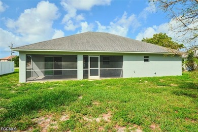Welcome to this beautifully maintained Cape Coral home offering - photo 34