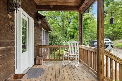 Nestled in the mountains of Walhalla, 135 Crowes Drive offers a - photo 34