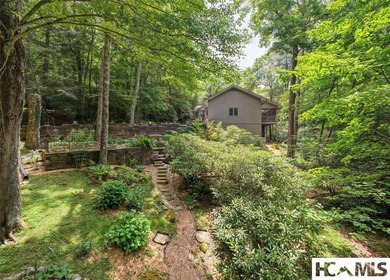 Perfectly positioned just outside the gates of Wildcat Cliffs - photo 35