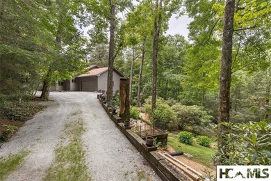 Perfectly positioned just outside the gates of Wildcat Cliffs - photo 36