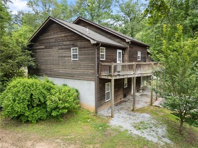 Nestled in the mountains of Walhalla, 135 Crowes Drive offers a - photo 38