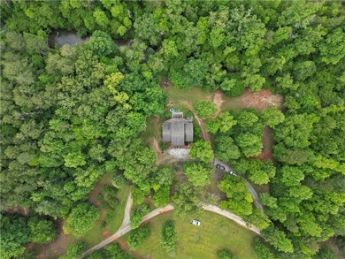 Nestled in the mountains of Walhalla, 135 Crowes Drive offers a - photo 39