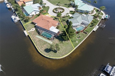 WATERFRONT HOME W/NEW ROOF ON OVERSIZED TIP LOT & EXTREMELY - photo 44
