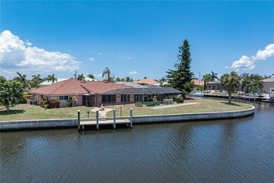 WATERFRONT HOME W/NEW ROOF ON OVERSIZED TIP LOT & EXTREMELY - photo 47