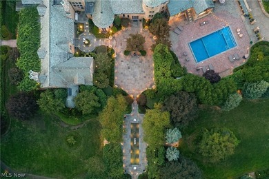 There are homes that impress, and those that redefine what it - photo 47