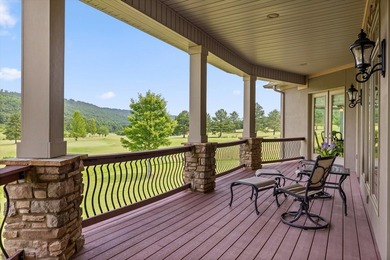 Experience luxury living in this beautiful custom built home - photo 3