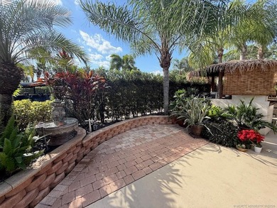 YOUR TROPICAL OASIS AWAITS! Ideally situated near the north - photo 18