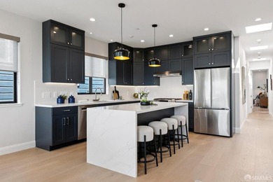 Introducing a truly exceptional offering in San Francisco. This - photo 19