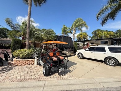 YOUR TROPICAL OASIS AWAITS! Ideally situated near the north - photo 20