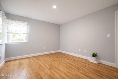 Welcome to 123 Hooper Avenue - a beautifully maintained detached - photo 20