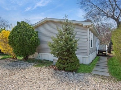 (private lake, pond, coastal) Home For Sale in East Hampton New York