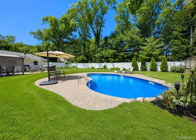 Welcome to 15 Seabrook Lane, Stony Brook A Masterfully Expanded - photo 24