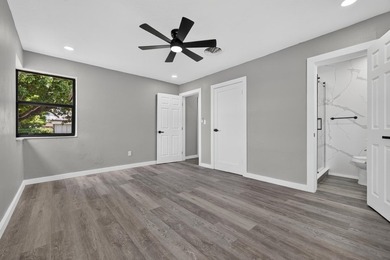 Discover this charming home featuring 3 bedrooms and 2 bathrooms - photo 25
