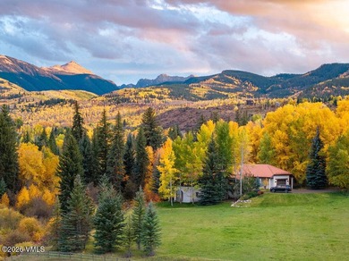 Offered for the first time, Porque No Ranch is a private - photo 33