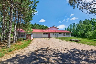 Escape to the peace and privacy of the countryside with this - photo 37