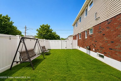 Welcome to 123 Hooper Avenue - a beautifully maintained detached - photo 37