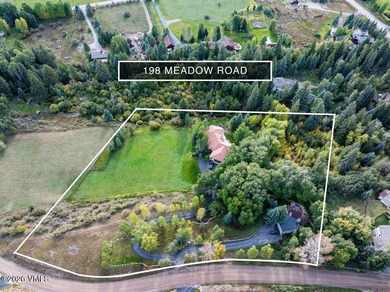 Offered for the first time, Porque No Ranch is a private - photo 37