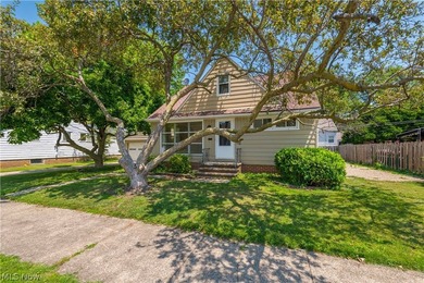 Welcome to 85 E. 205th Street, where timeless character is - photo 39