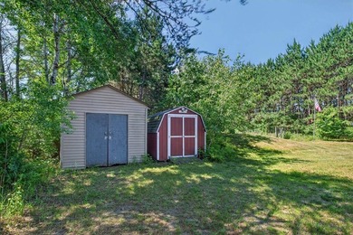 Escape to the peace and privacy of the countryside with this - photo 46