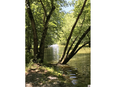 Waterfront lot ready for you to build your dream home, located - photo 1