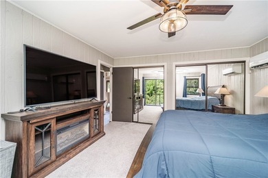 Your own private Ozarks retreat-where privacy, recreation, and - photo 15