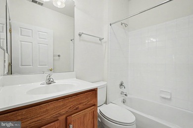 BACK ON THE MARKET AND BETTER THAN BEFORE - NEW CARPET - photo 21