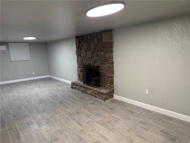 Your own private Ozarks retreat-where privacy, recreation, and - photo 22