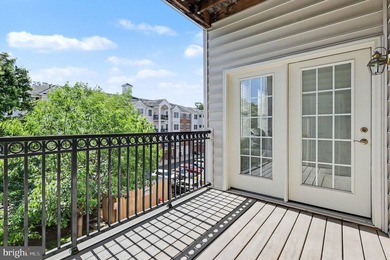 BACK ON THE MARKET AND BETTER THAN BEFORE - NEW CARPET - photo 24