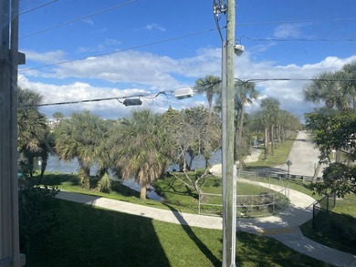 Motivated seller!Recently remodeled with great view of Frost - photo 40