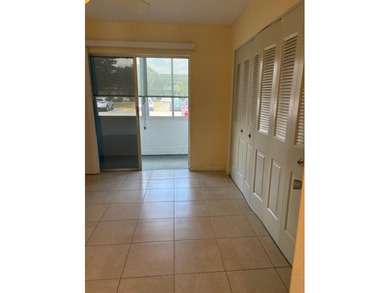 Beautiful updated First floor, 1 Bed/1Bath corner unit. New - photo 11