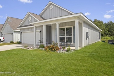 This move-in ready retreat is tucked away in a quiet Ocean - photo 2
