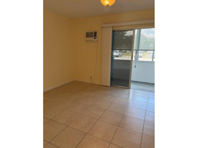 Beautiful updated First floor, 1 Bed/1Bath corner unit. New - photo 12