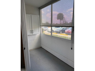 Beautiful updated First floor, 1 Bed/1Bath corner unit. New - photo 14