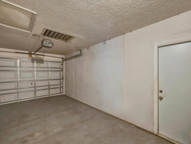Rare opportunity to own a single-family home in South Florida - photo 17