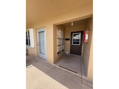 Beautiful updated First floor, 1 Bed/1Bath corner unit. New - photo 18
