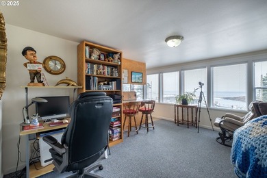 Exciting & constantly changing ocean views from this successful - photo 20