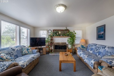 Exciting & constantly changing ocean views from this successful - photo 21