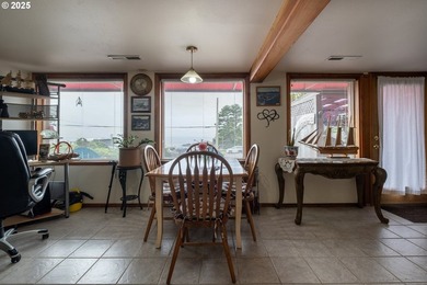 Exciting & constantly changing ocean views from this successful - photo 30