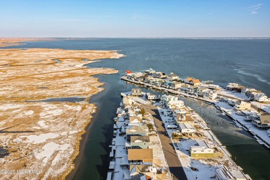 This Custom NJ Shore Home is 100% complete & has Wow Factor fit