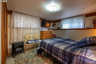 Exciting & constantly changing ocean views from this successful - photo 41